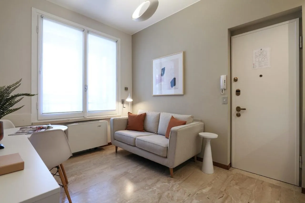 Contempora Apartments - Elvezia 8 - E34 Milan 0*,